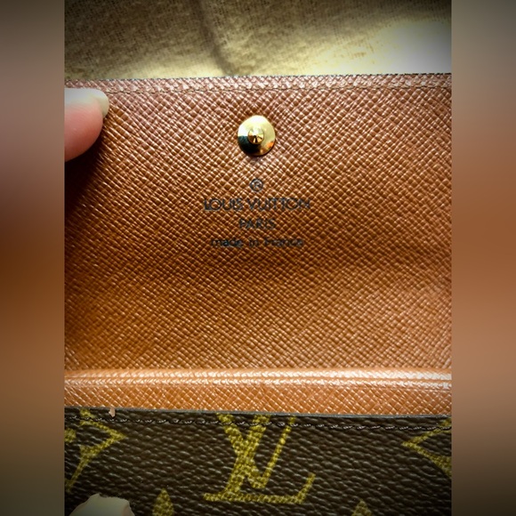 Louis Vuitton Small Wallet - Picture 7 of 12